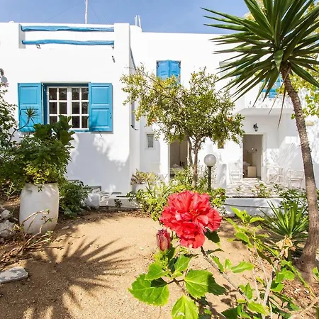 Katerina * Πλατύς Γιαλός