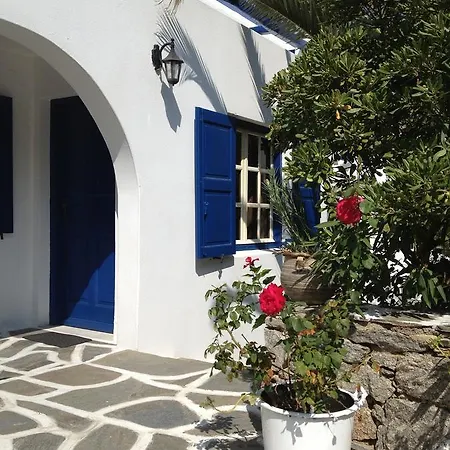 Katerina Aparthotel *